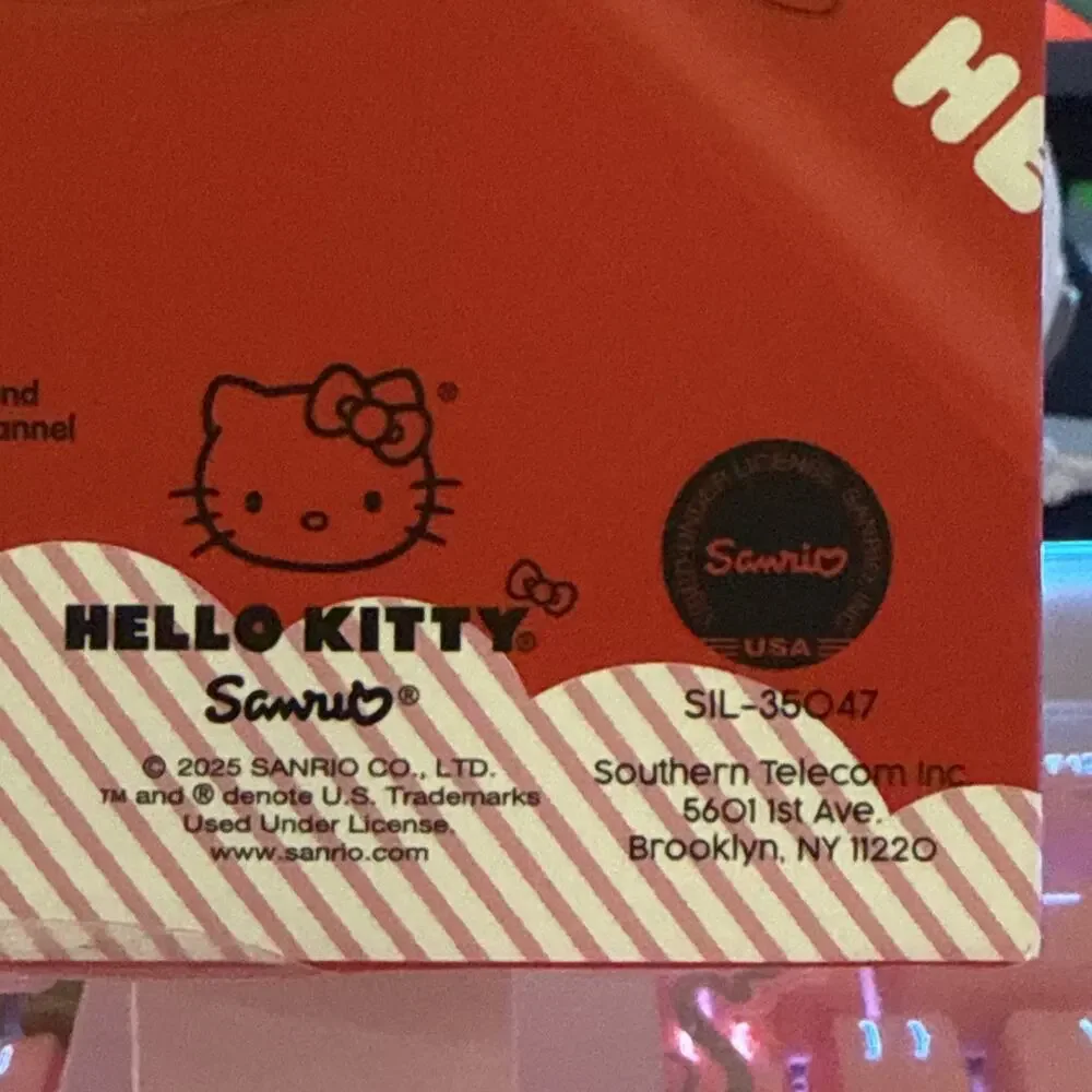 Hello Kitty Portable Fan Stand Makeup Multi Speed Rechargeable Cable 2025 Sanrio